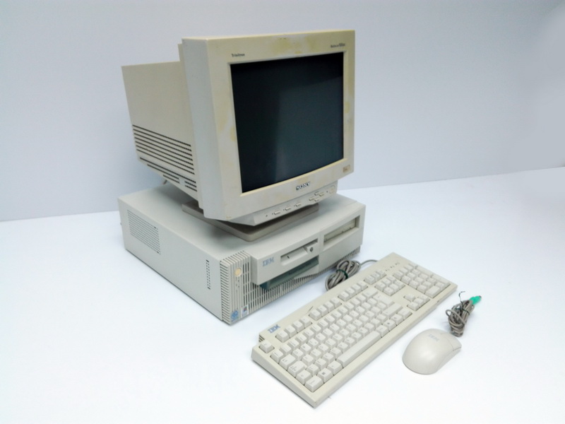 ordenador ibm 300gl cpu_monitorsony_teclado_raton func 51x40x43 46x16 5u